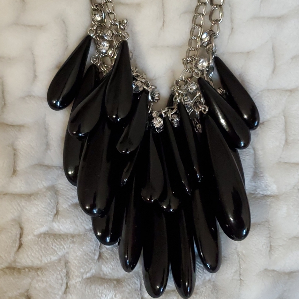 Br Statement Necklace - image 5